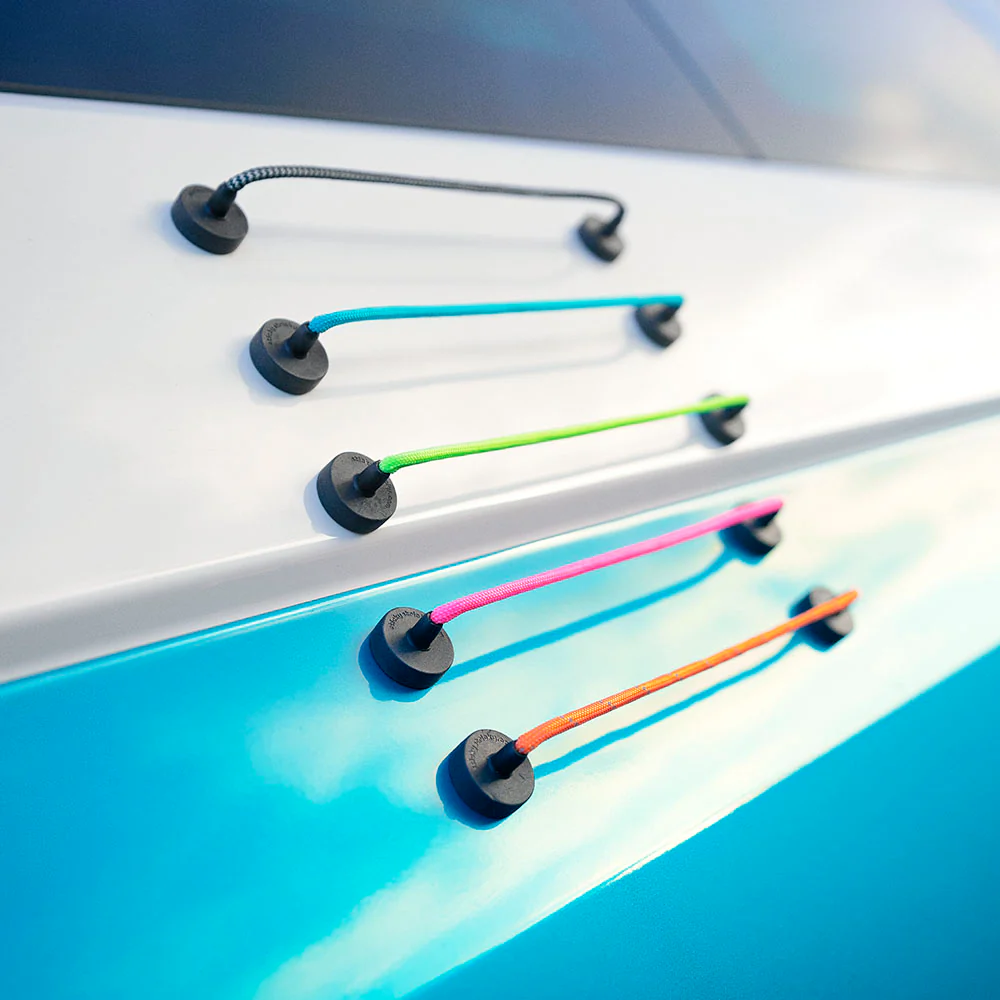 Sticky Stricky – magnetische, bohrfreie Befestigung an der Fahrzeugkarosserie (mehrere Farben)